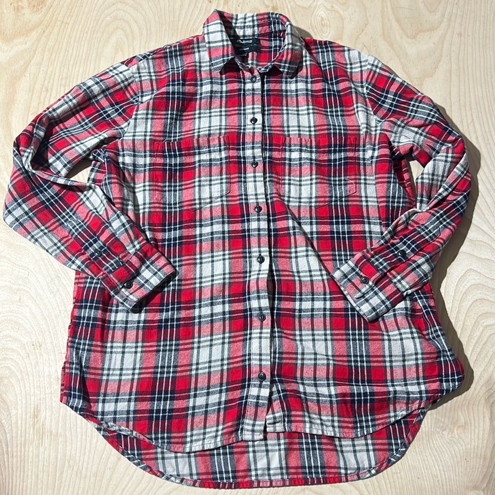 Madewell XS oversized button up flannel shirt